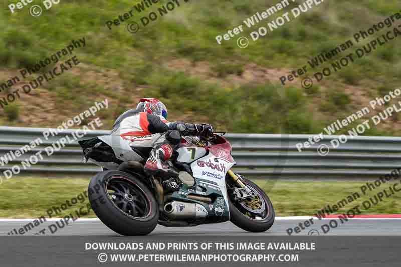 cadwell no limits trackday;cadwell park;cadwell park photographs;cadwell trackday photographs;enduro digital images;event digital images;eventdigitalimages;navarra;no limits trackdays;peter wileman photography;racing digital images;trackday digital images;trackday photos